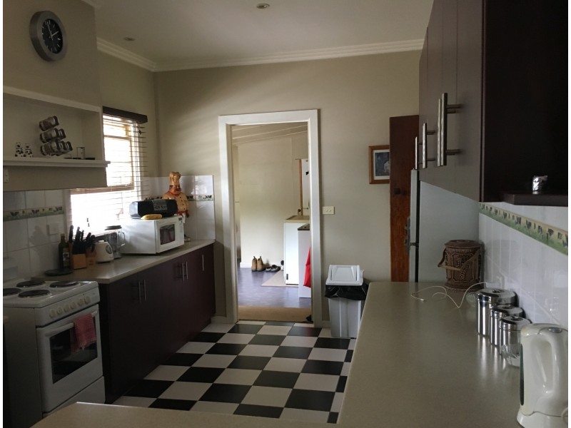 11 Chenery Street, Mansfield VIC 3722