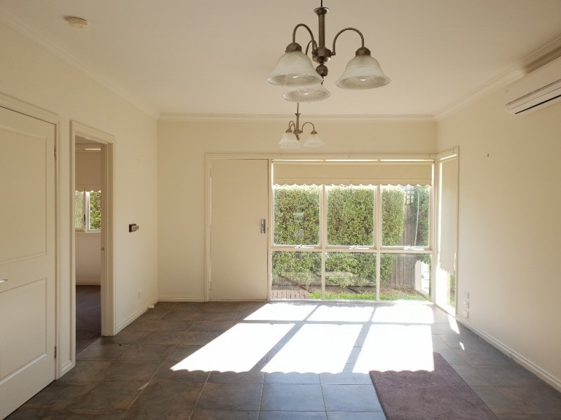 1B The Parade, Mansfield VIC 3722