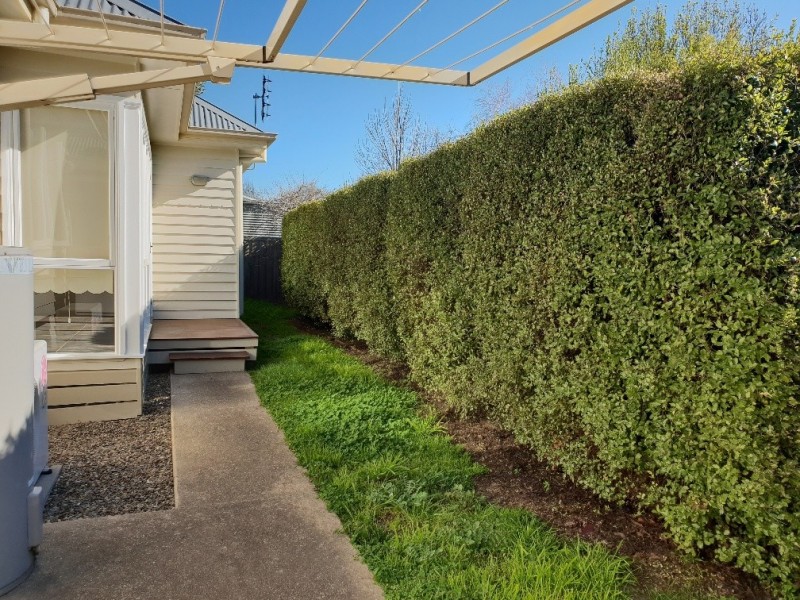 1B The Parade, Mansfield VIC 3722