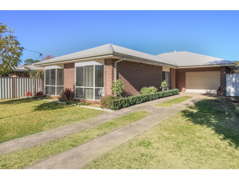 28 Victoria Street, Mansfield VIC 3722