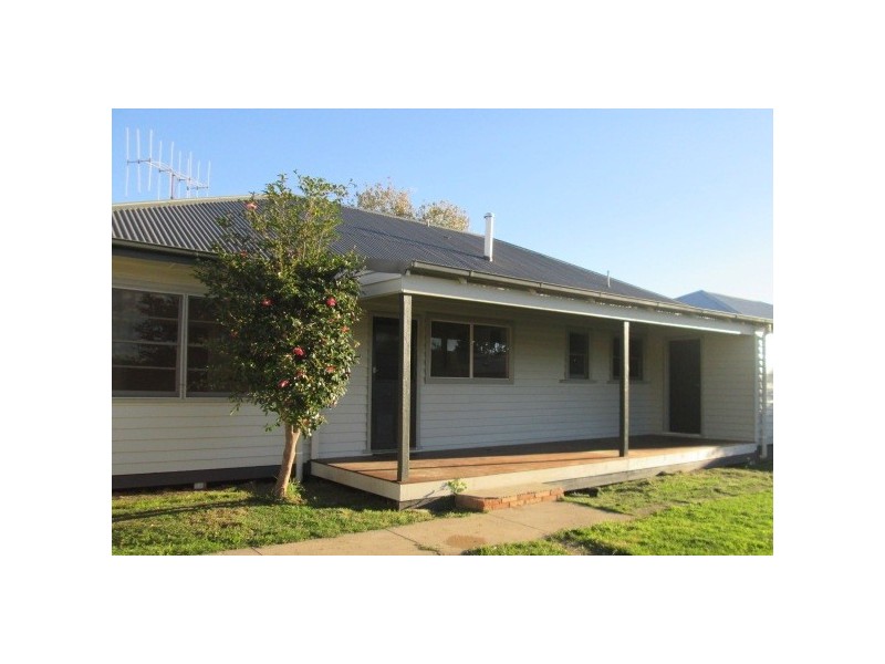 13 Curia Street, Mansfield VIC 3722