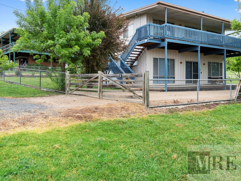 4 Redfern Court, Bonnie Doon VIC 3720