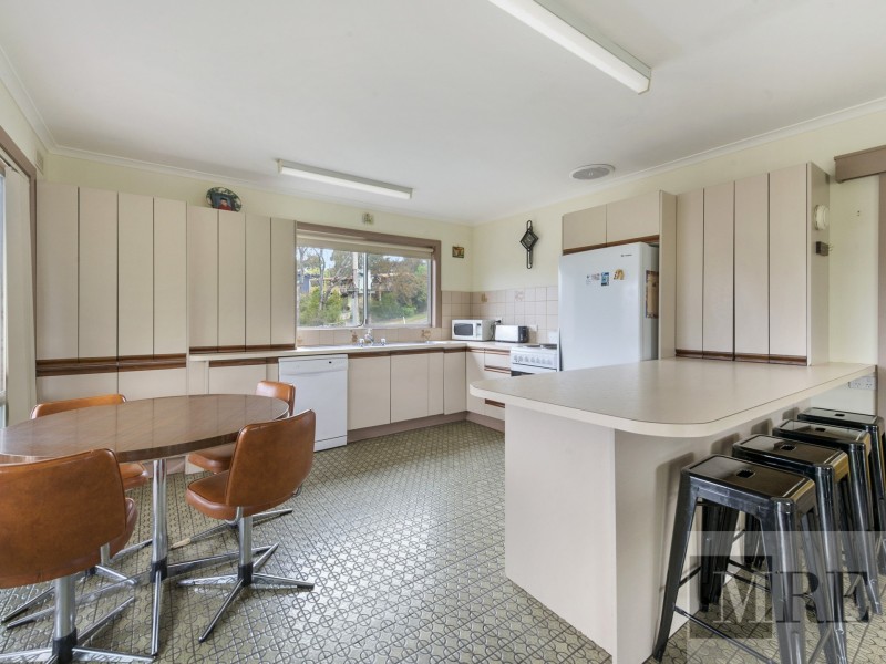 4 Redfern Court, Bonnie Doon VIC 3720