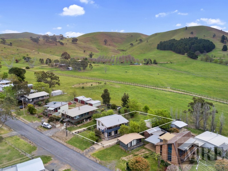 4 Redfern Court, Bonnie Doon VIC 3720