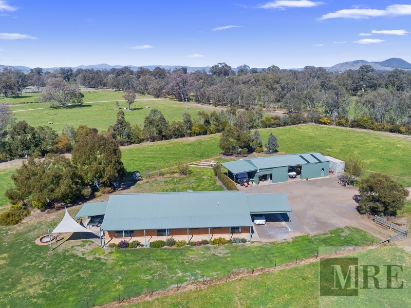 42 Dueran Lane, Mansfield VIC 3722