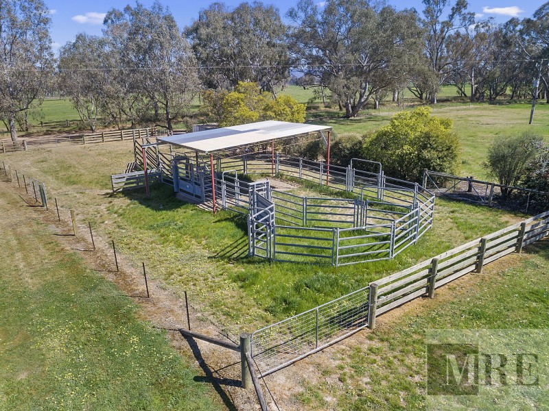 42 Dueran Lane, Mansfield VIC 3722