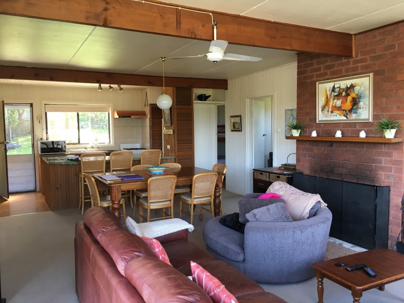 3 Goughs Crescent, Goughs Bay VIC 3723