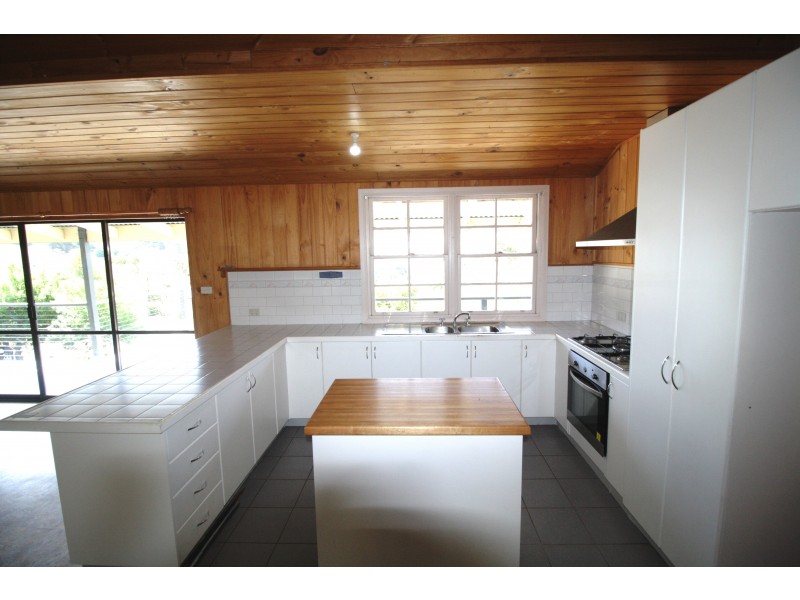 15 Redfern Court, Bonnie Doon VIC 3720