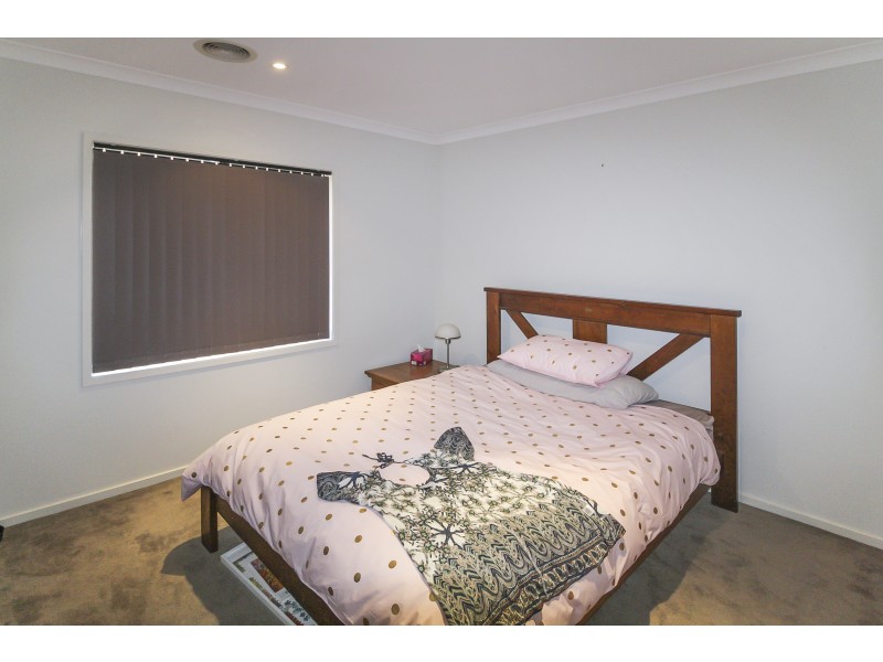 46 Cambridge Drive, Mansfield VIC 3722