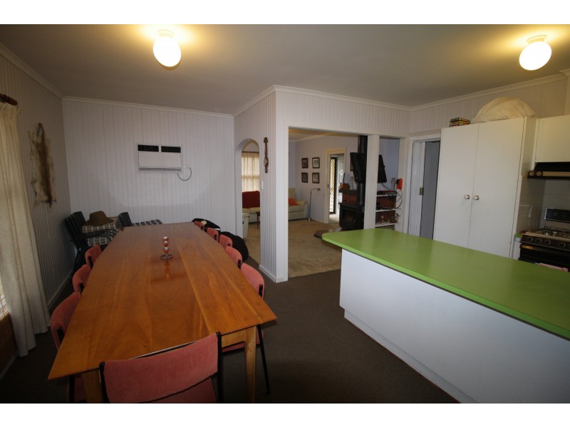 17 Pinnacle Road, Sawmill Settlement VIC 3723