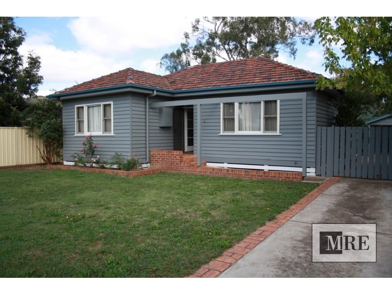 29 Finlason Street, Mansfield VIC 3722
