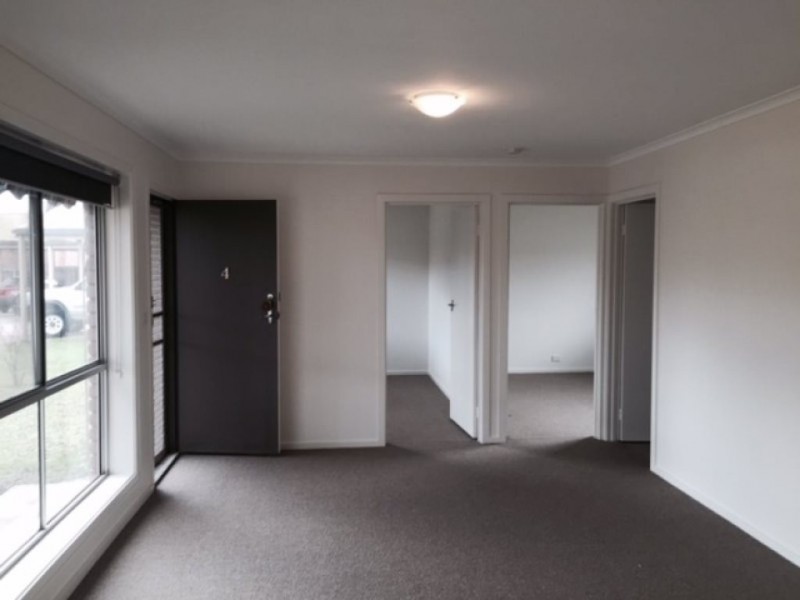 4/11 Early Street, Mansfield VIC 3722