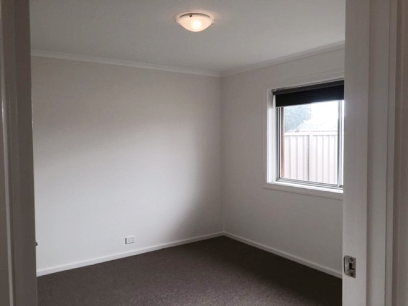 4/11 Early Street, Mansfield VIC 3722