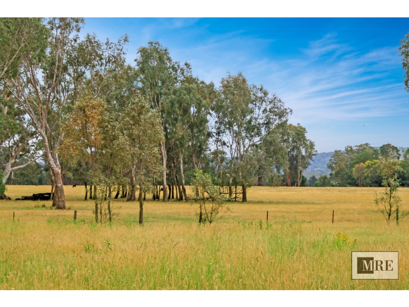 46 Kubeils Road, Mansfield VIC 3722