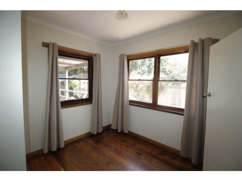 29 Finlason Street, Mansfield VIC 3722