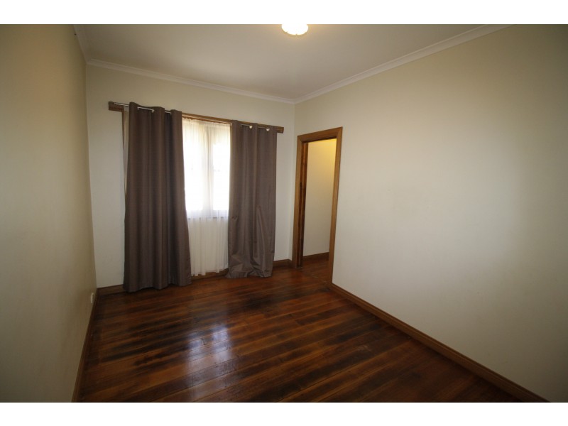 29 Finlason Street, Mansfield VIC 3722