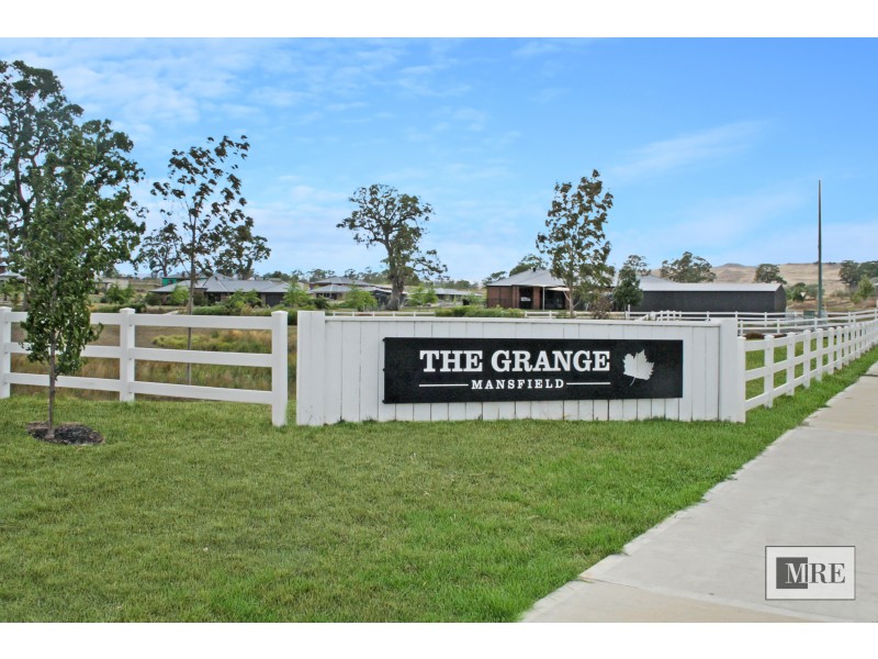 2 Elm Place, Mansfield VIC 3722