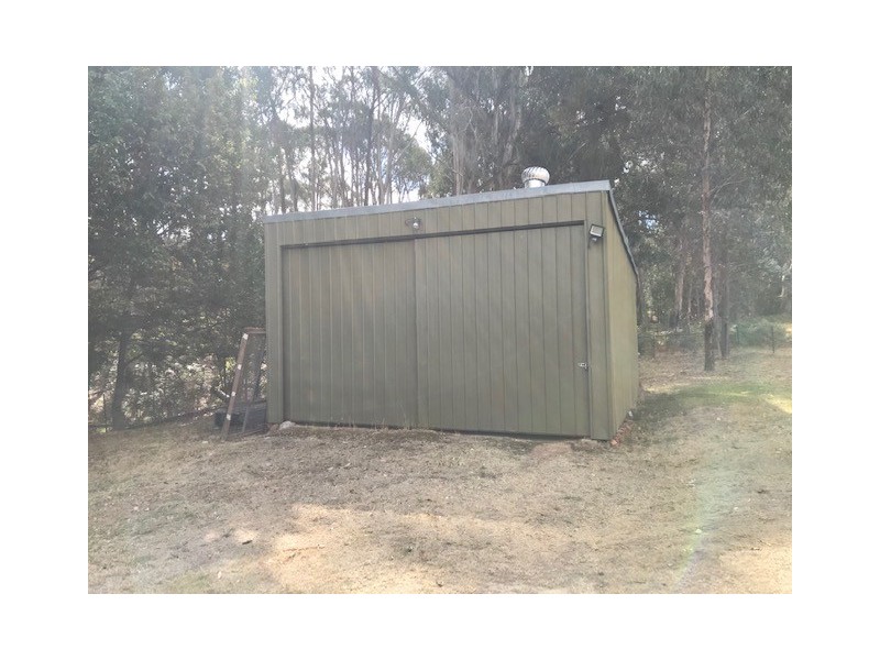 - Old Strathbogie Road,, Mansfield VIC 3722