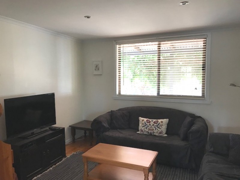 11 Stephenson Grove, Howqua Inlet VIC 3723