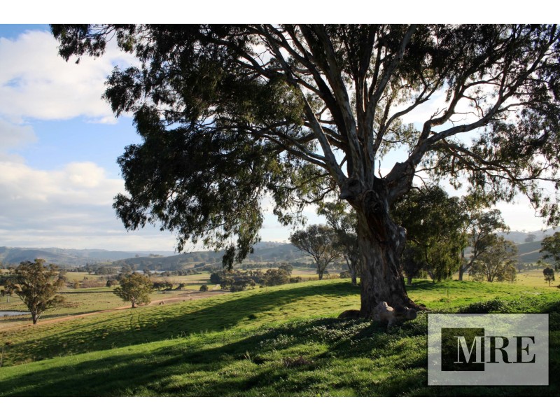35 Nix Lane, Bonnie Doon VIC 3720