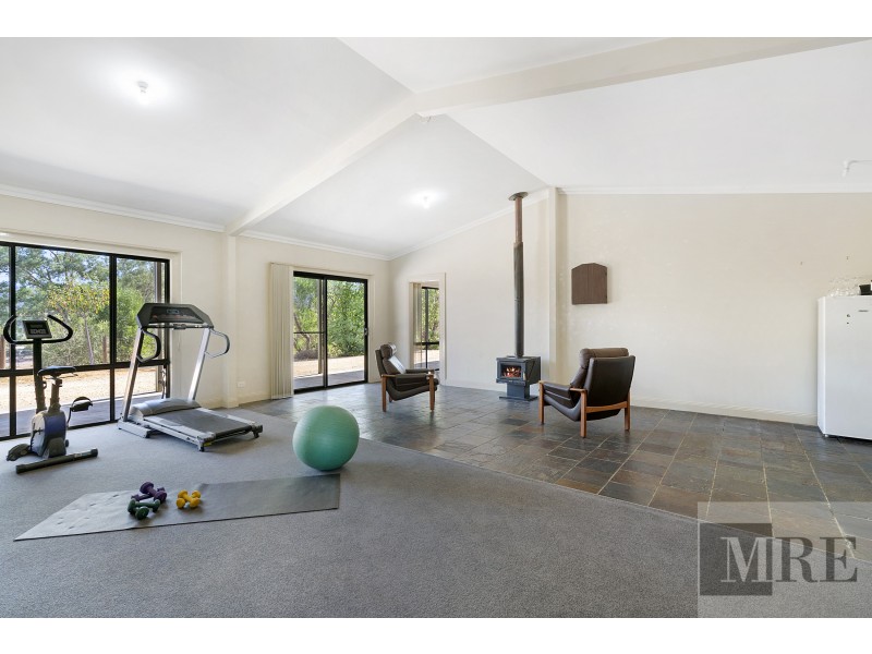 299 Dry Creek Road, Bonnie Doon VIC 3720