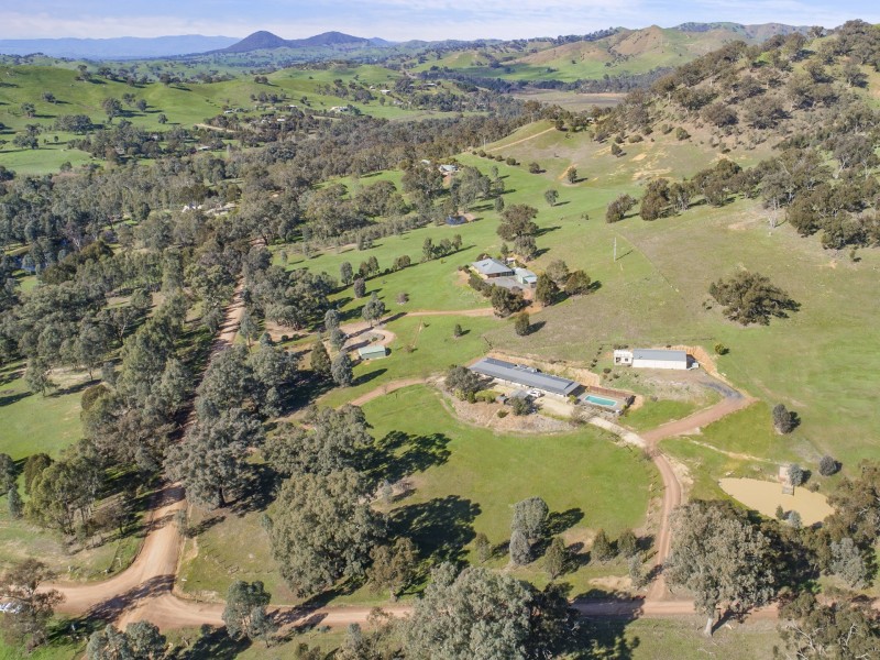 299 Dry Creek Road, Bonnie Doon VIC 3720