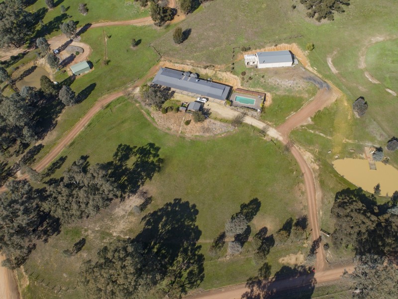 299 Dry Creek Road, Bonnie Doon VIC 3720