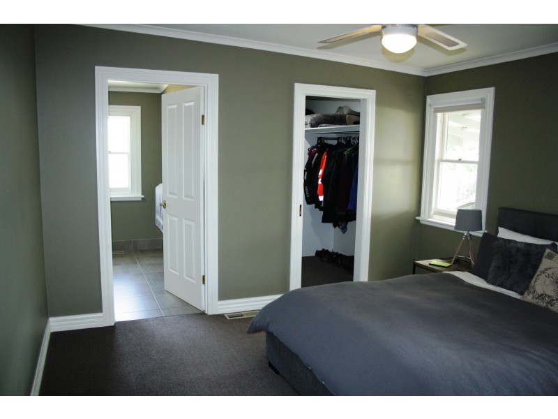 3 Young Street, Bonnie Doon VIC 3720