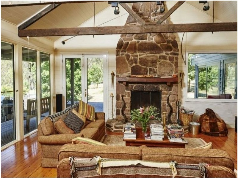 2475 Mount Buller Road, Merrijig VIC 3723