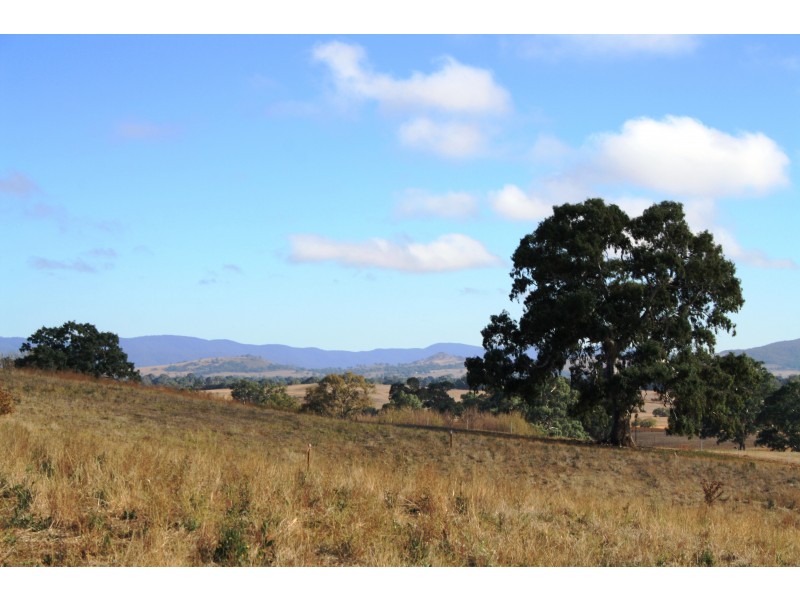 LOT 3 OAKSFORD HEIGHTS, Mansfield VIC 3722