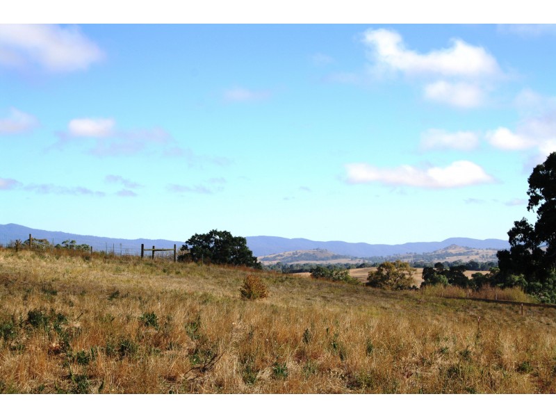 LOT 3 OAKSFORD HEIGHTS, Mansfield VIC 3722