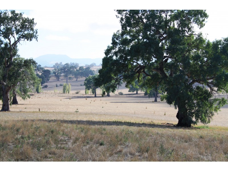LOT 3 OAKSFORD HEIGHTS, Mansfield VIC 3722