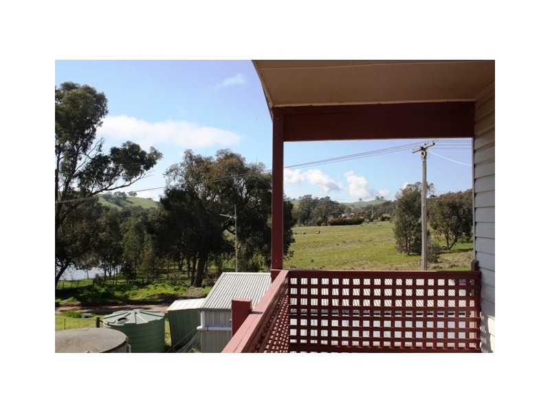 9 Old Howes Creek Road, Mansfield VIC 3722