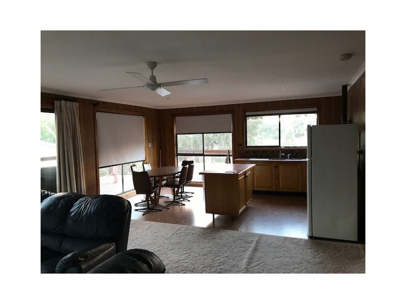 9 Old Howes Creek Road, Mansfield VIC 3722