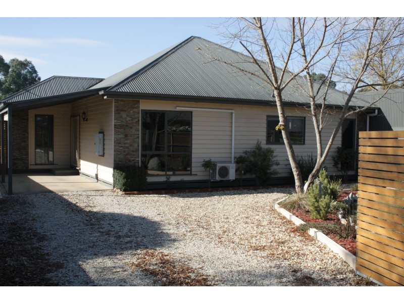 10A Highton Lane, Mansfield VIC 3722
