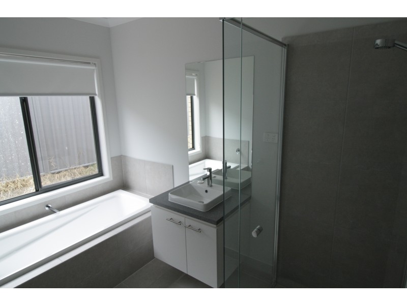 5 Peak Court, Mansfield VIC 3722