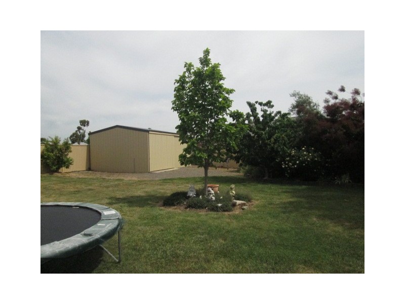 19 Mitchell Court, Mansfield VIC 3722