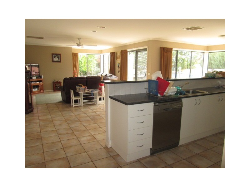 19 Mitchell Court, Mansfield VIC 3722