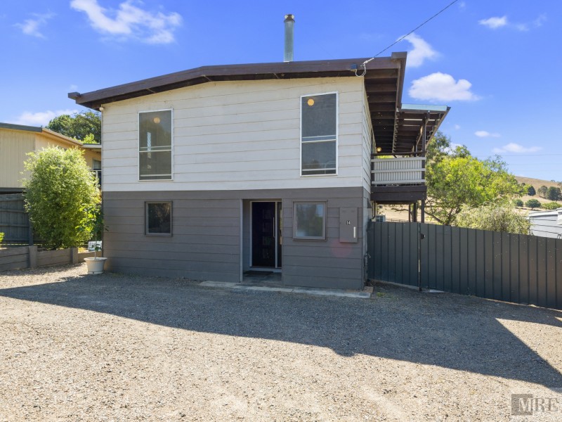 14 Redfern Court (Bonnie Doon), Mansfield VIC 3722