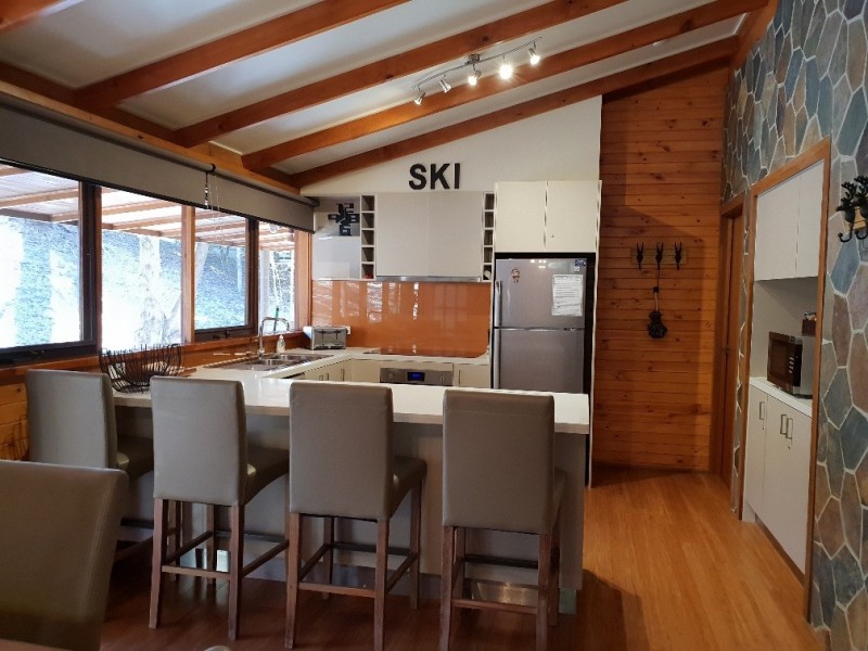 35 Purcell Drive, Merrijig VIC 3723