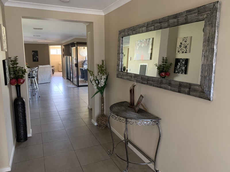 89 Cambridge Drive, Mansfield VIC 3722