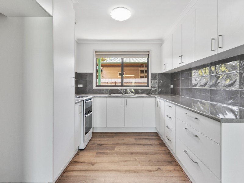 43 Shelton Street, Avenel VIC 3664