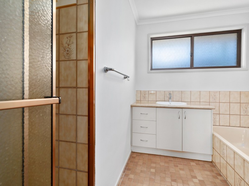 43 Shelton Street, Avenel VIC 3664