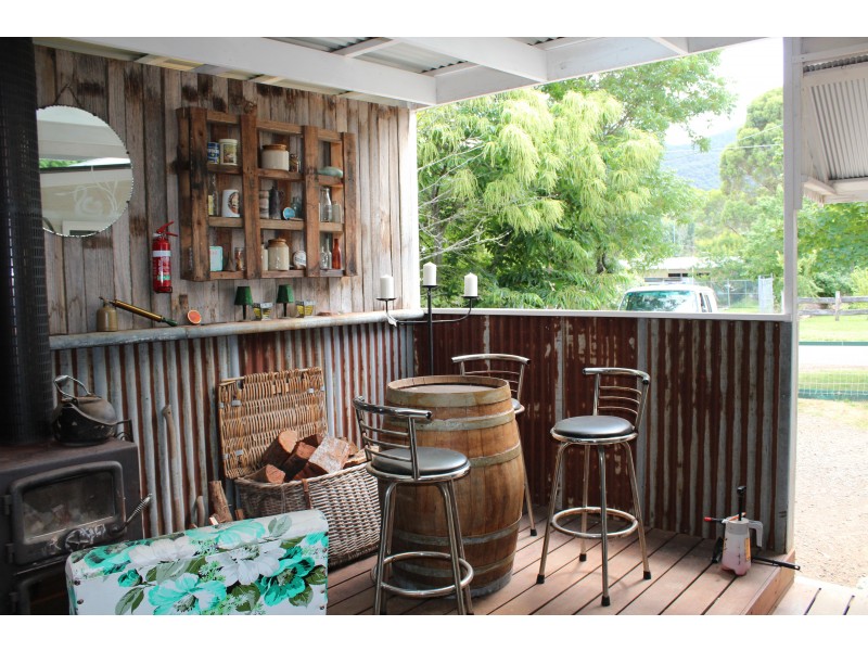 30 Grey Street, Jamieson VIC 3723