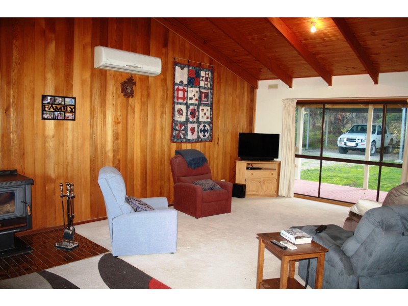 3541 Maintongoon Road, Bonnie Doon VIC 3720