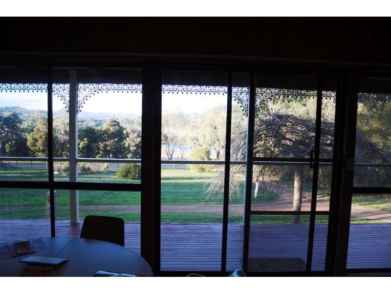 3541 Maintongoon Road, Bonnie Doon VIC 3720