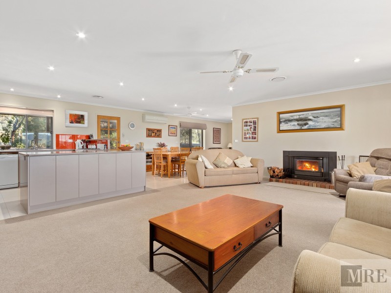 2877 Maintongoon Road, Bonnie Doon VIC 3720