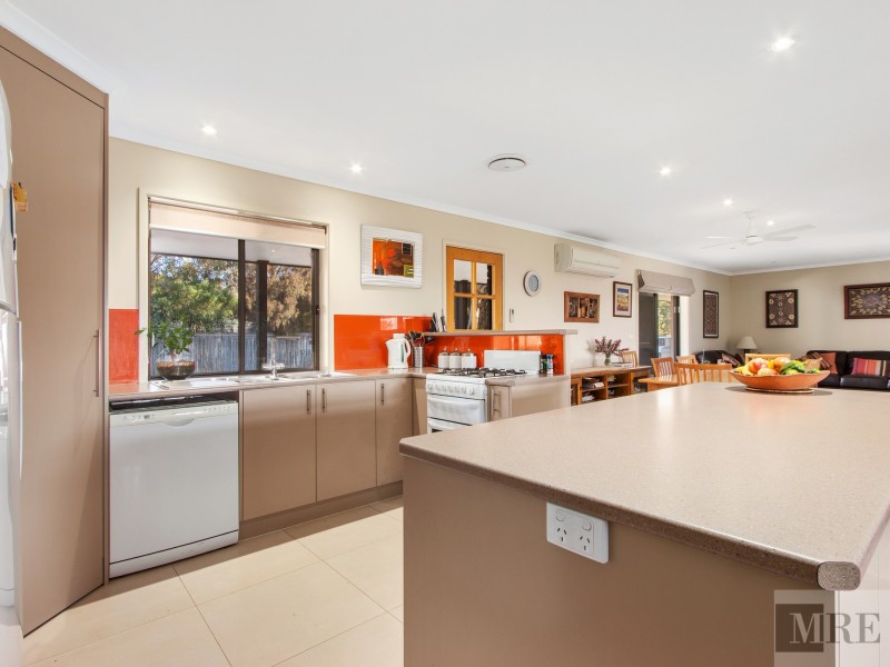 2877 Maintongoon Road, Bonnie Doon VIC 3720