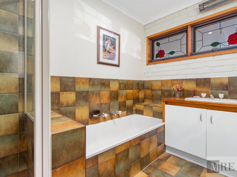 2877 Maintongoon Road, Bonnie Doon VIC 3720