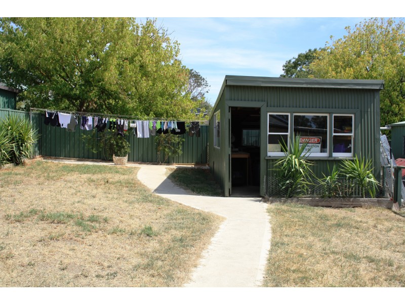 3 Young Street, Bonnie Doon VIC 3720